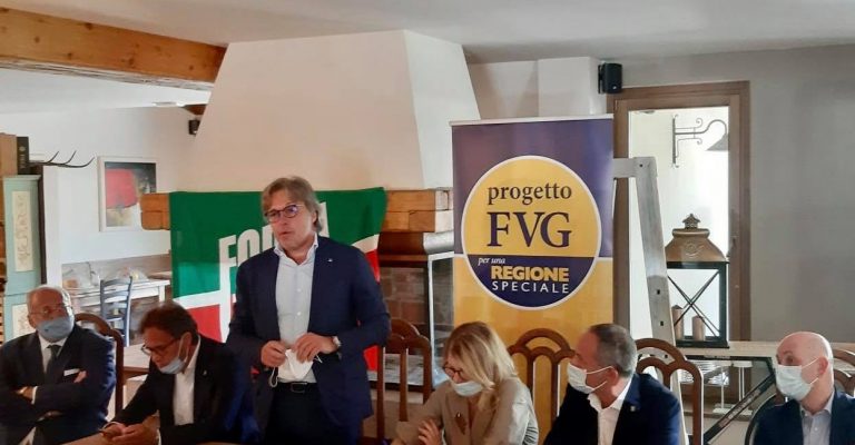 Forza Italia e Progetto Fvg: “due nani fuori dai giochi”