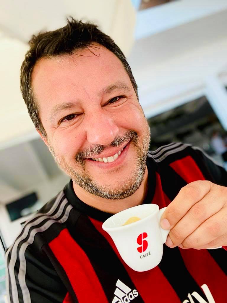 Al momento stai visualizzando Come ti “cucino” Salvini: Fontana, inchieste e abbandono dei leader